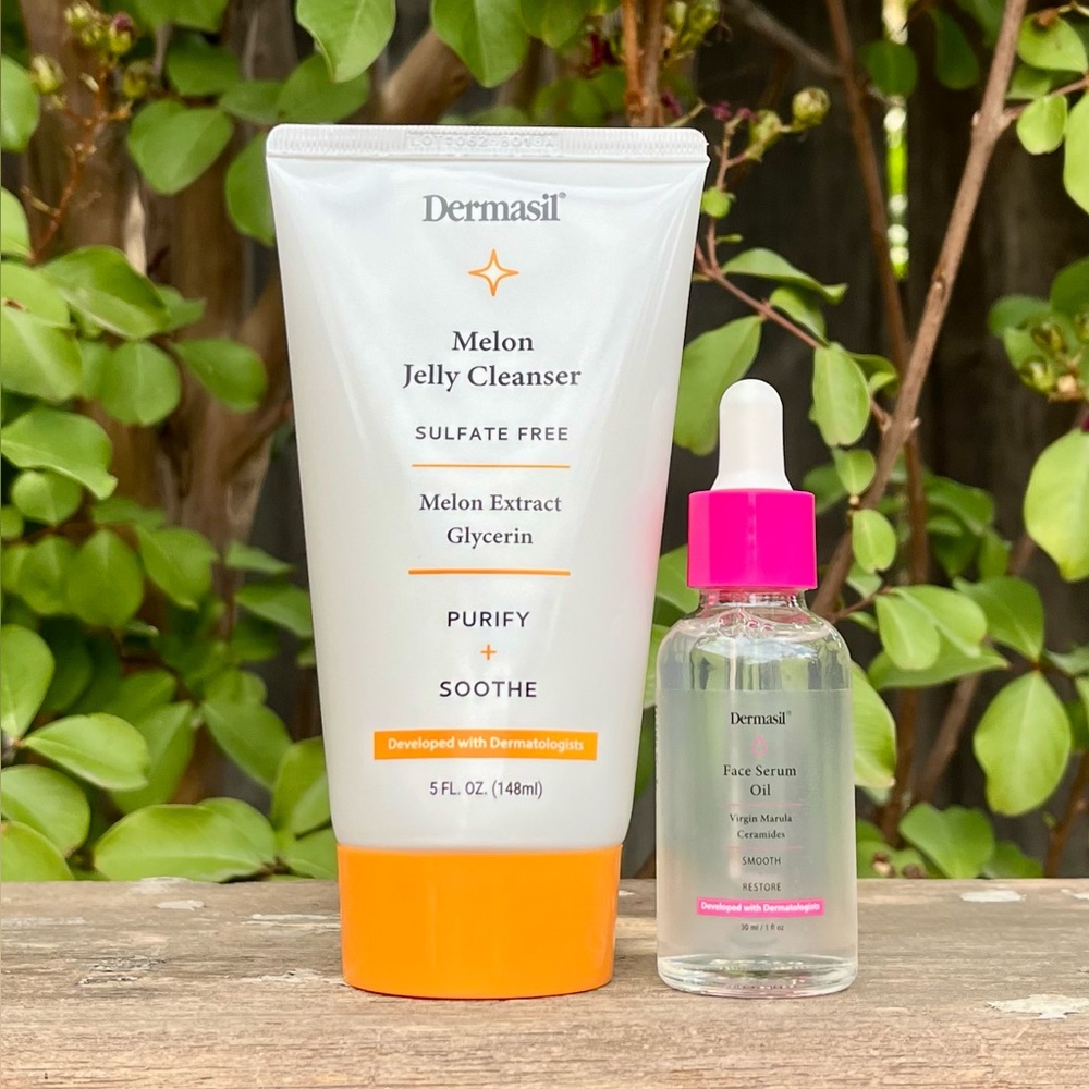Dermasil Melon Jelly Cleanser & Face Serum Oil 2 pc Set
